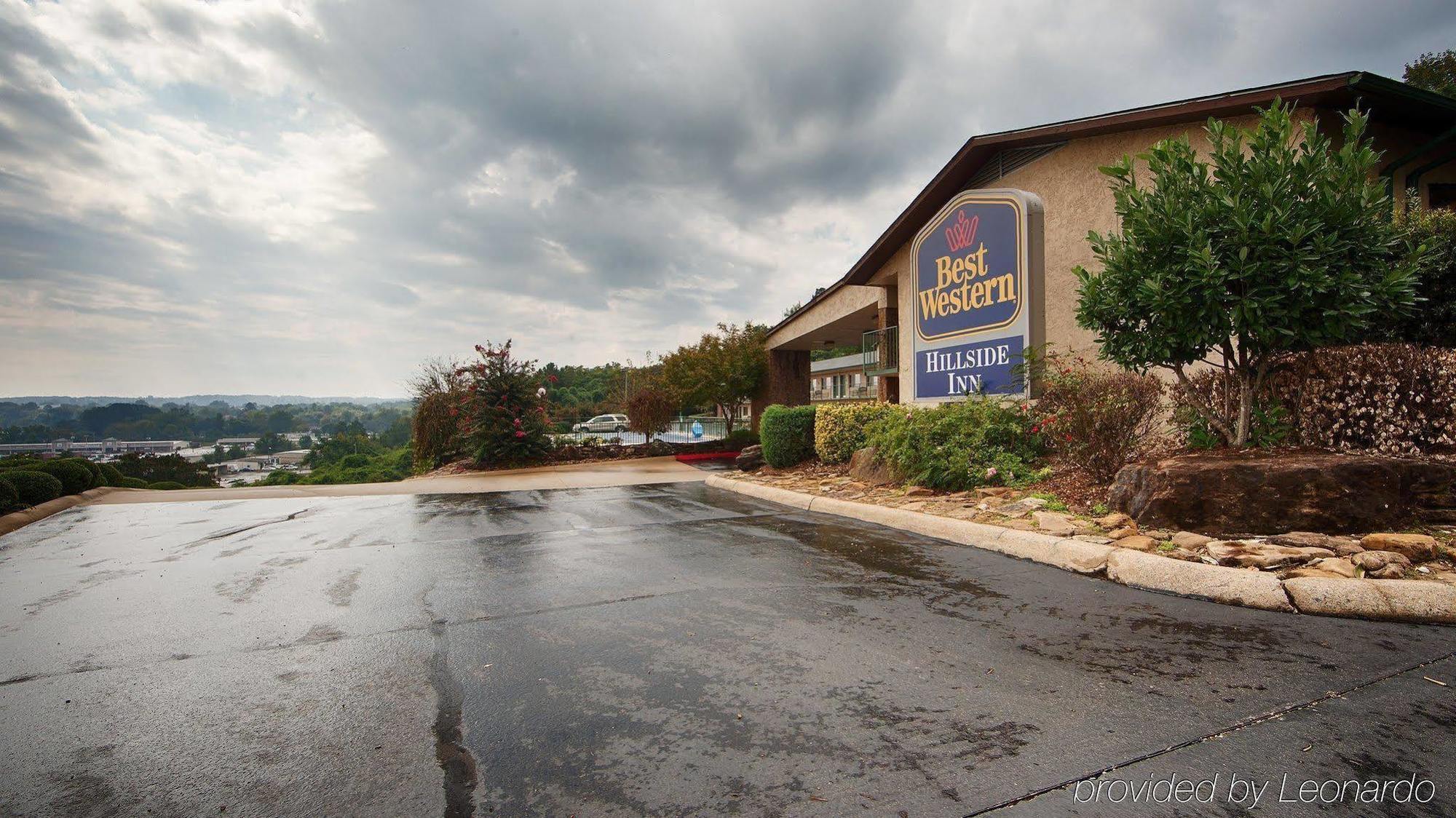 Quality Inn Clinton North Екстер'єр фото